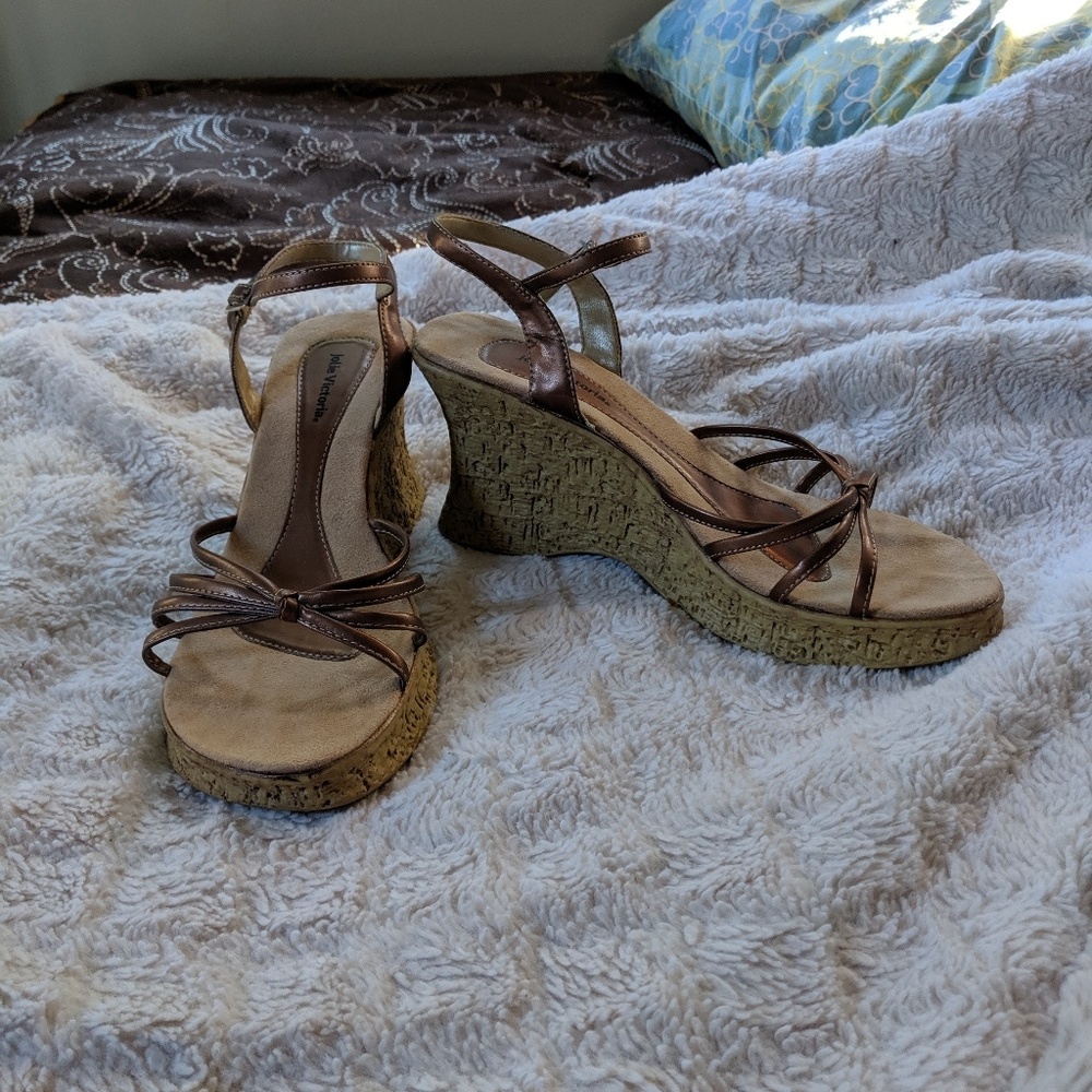 Y2k bronze wedges